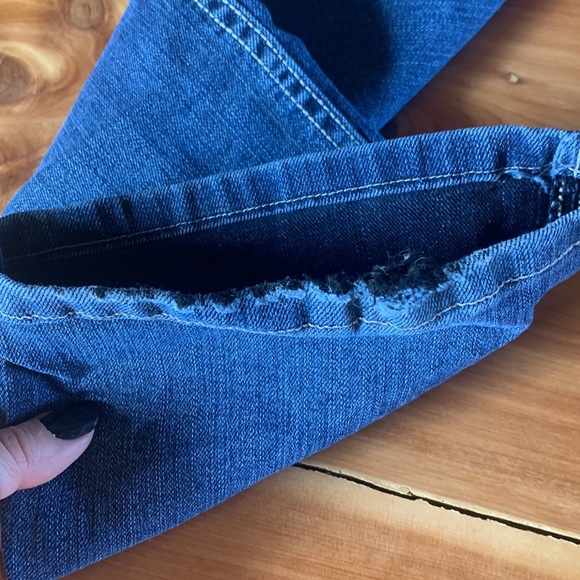 Wrangler 7/8 x 32 jeans. Great condition. - Picture 5 of 6